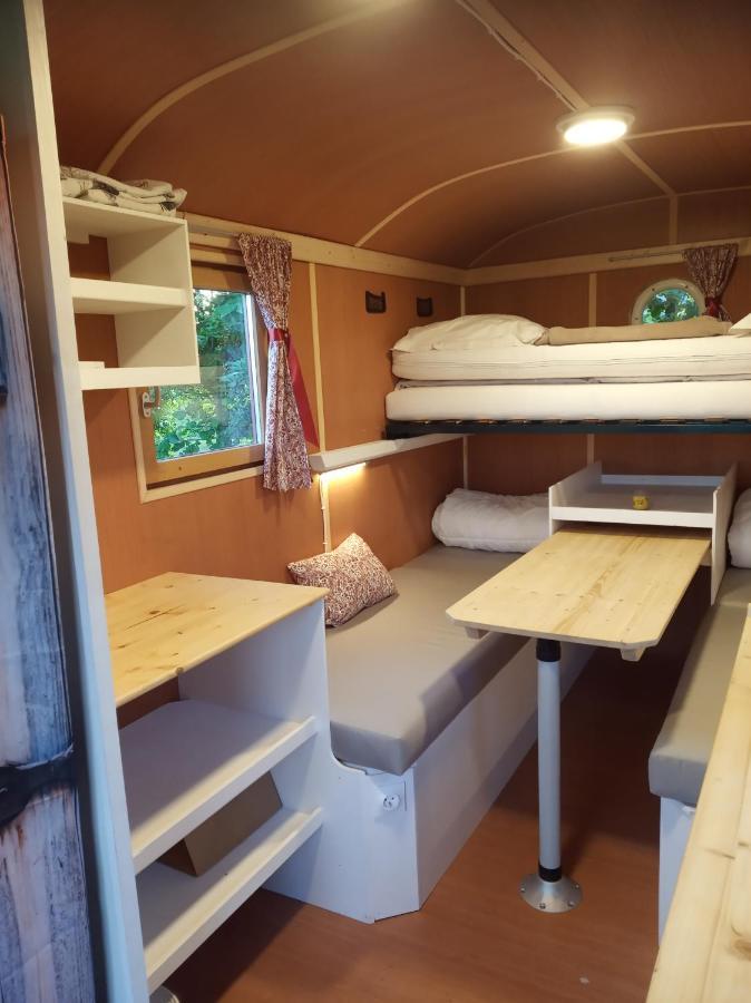 Veritable Roulotte Hippomobile "La Bailleul" Mentheville Dış mekan fotoğraf
